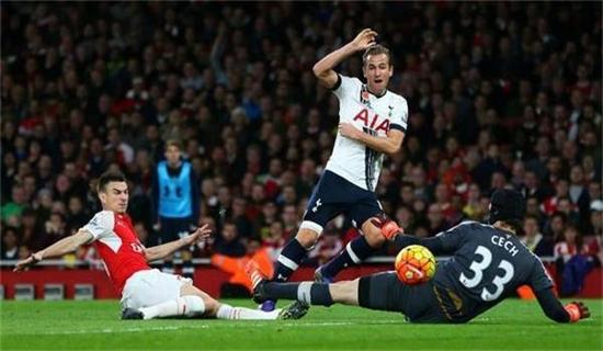 他的传球传 他的传球传