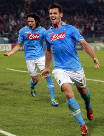 锋线球员的 锋线球员的